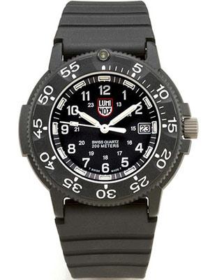 Luminox Men's Series 1 Navy SEAL Dive Watch - Black Face - Rubber Strap - 3001